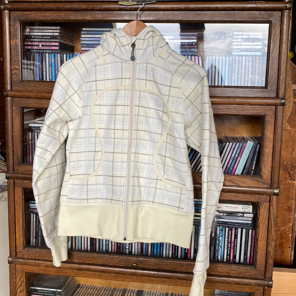 LULULEMON Limited Edition Pale Yellow/Grey/Black Plaid SCUBA Hoodie Size S/M